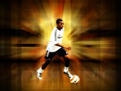 20071102140053-robinho.jpg